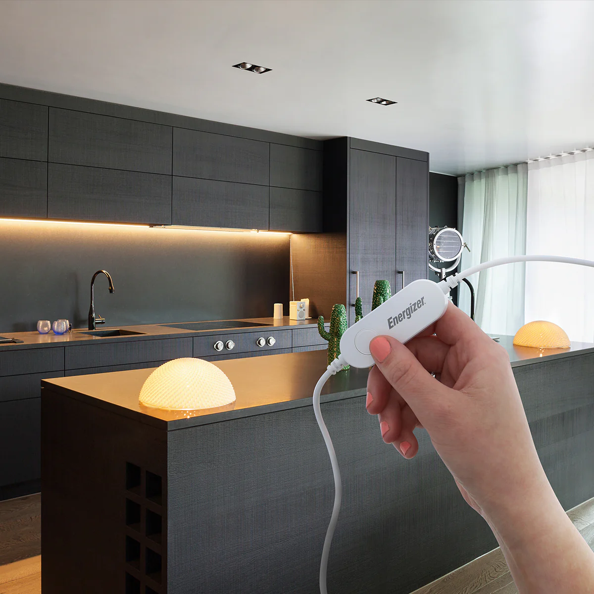 Smart Wifi 6.5 ft Multi-Color and Single White LED Light Strip - Image 4